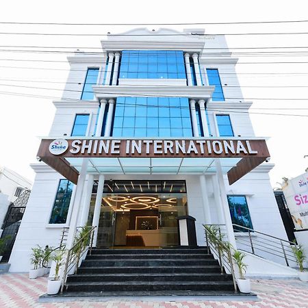 Hotel Shine International Mysore Exteriör bild