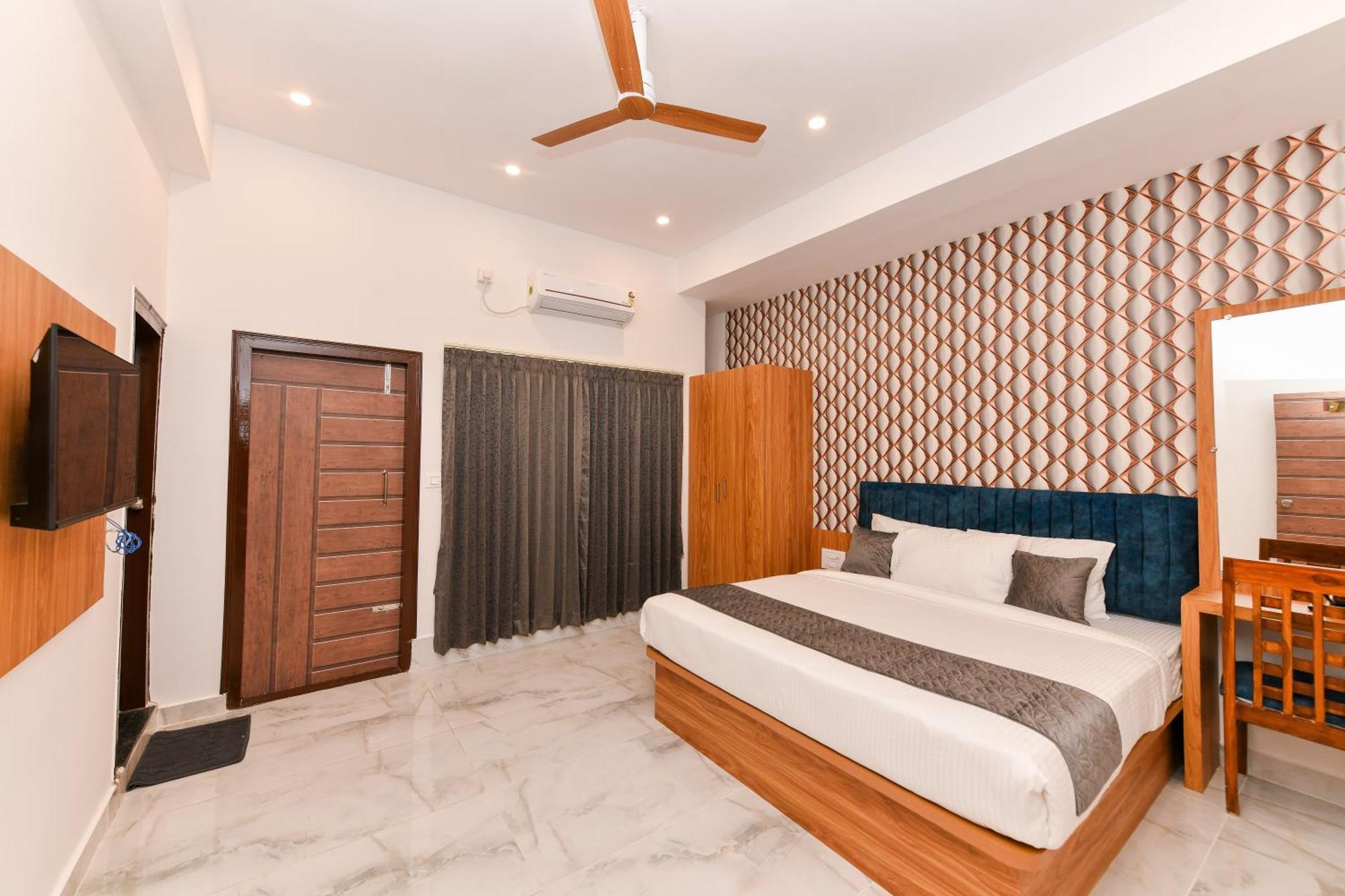 Hotel Shine International Mysore Exteriör bild